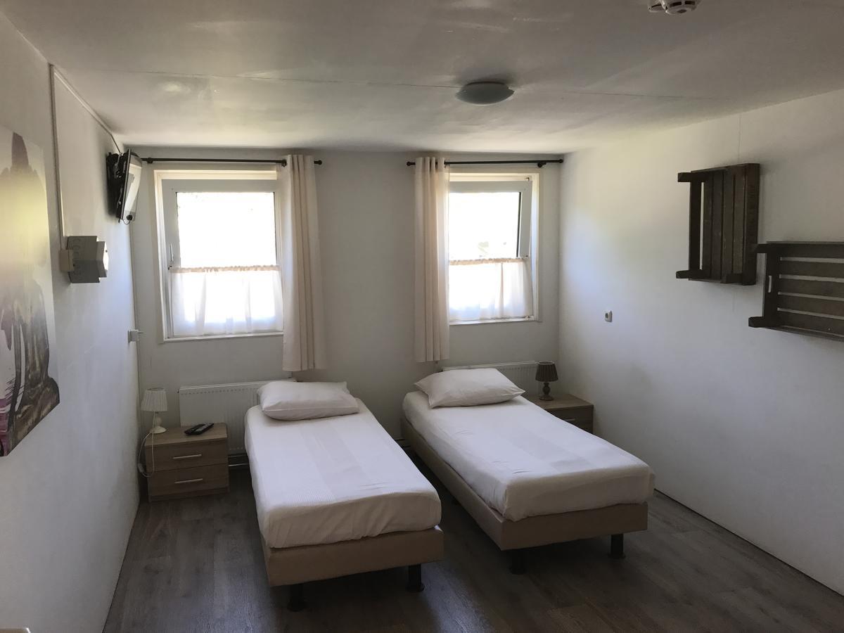 Hotel Noordoostpolder Bant Luaran gambar